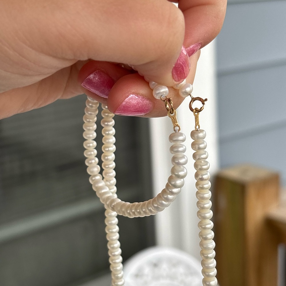 Classic Pearl Bead Necklace and bracelet set with 10k Gold Clasp